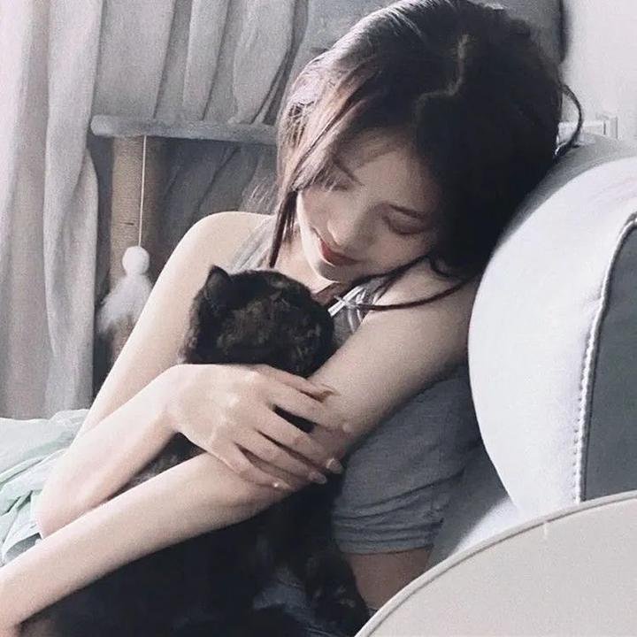 日落在霓虹灯