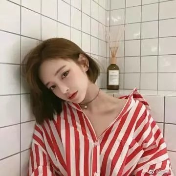 大明湖畔有人家